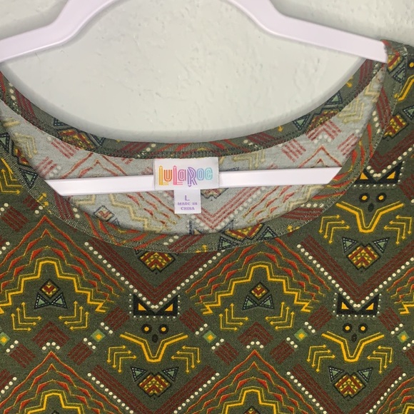 LuLaRoe Aztec Carly Green Yellow Tribal Stretch Swing Trapeze Dress Sz L - Picture 6 of 8
